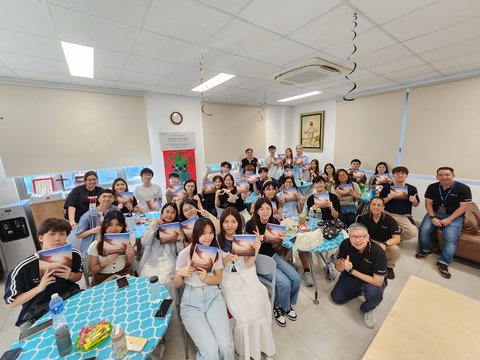 SW Group Photo 2_0.jpeg